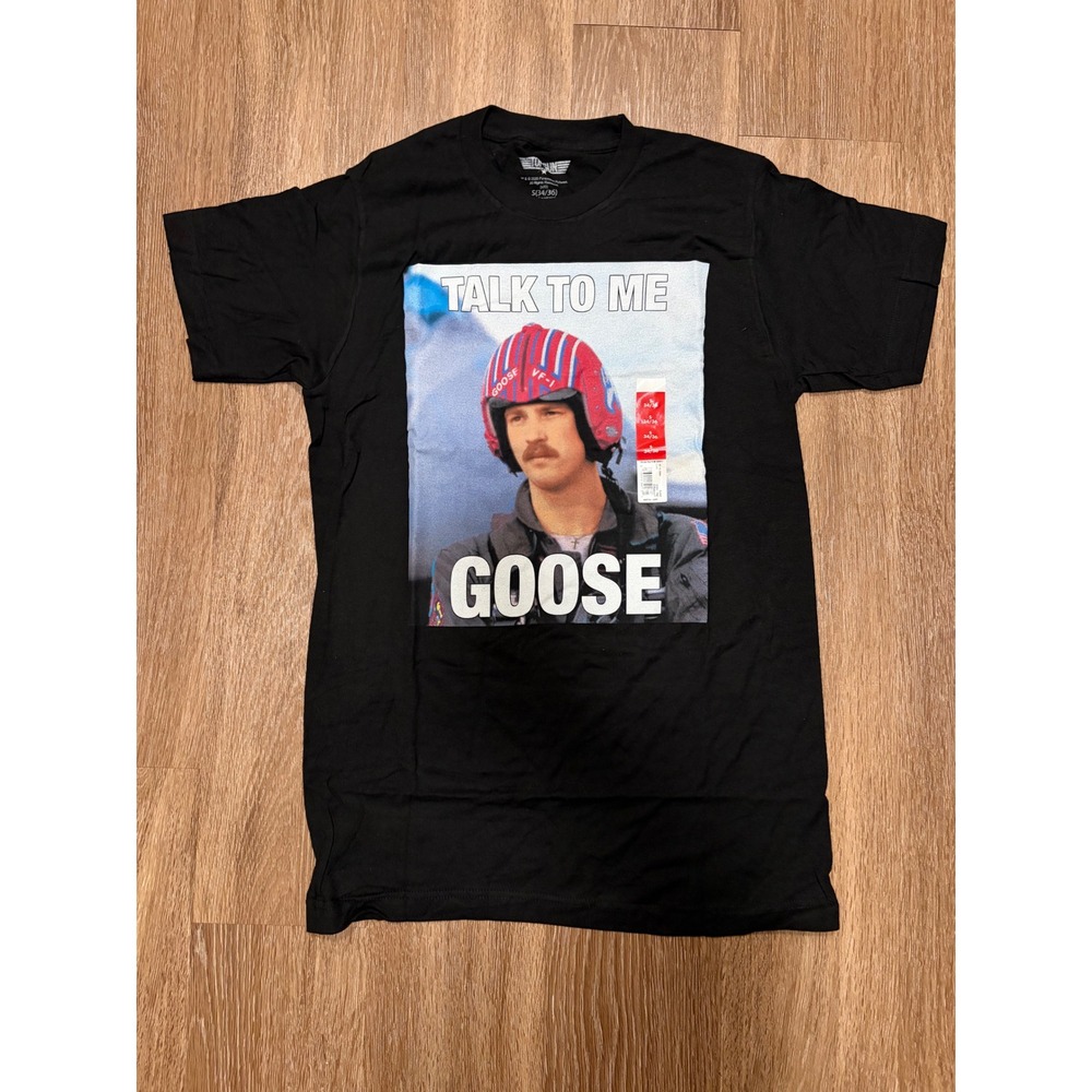 Top‎ Gun Talk To Me Goose Graphic T-Shirt Mens Small Black NWT 2020 Paramount